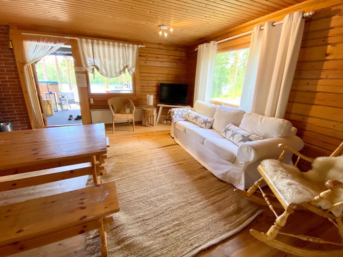 Iken Moekit Villa Heinola Buitenkant foto