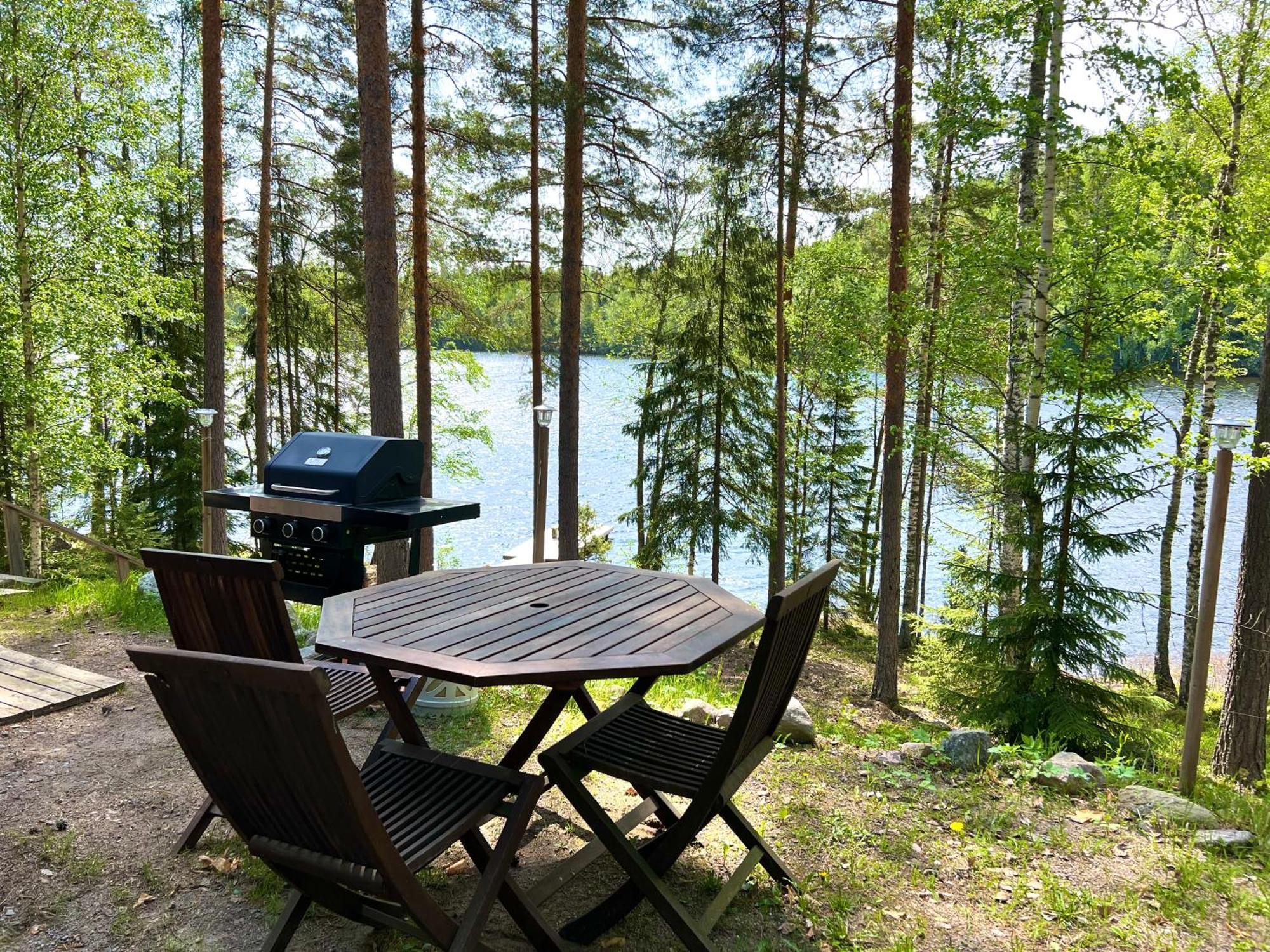 Iken Moekit Villa Heinola Kamer foto